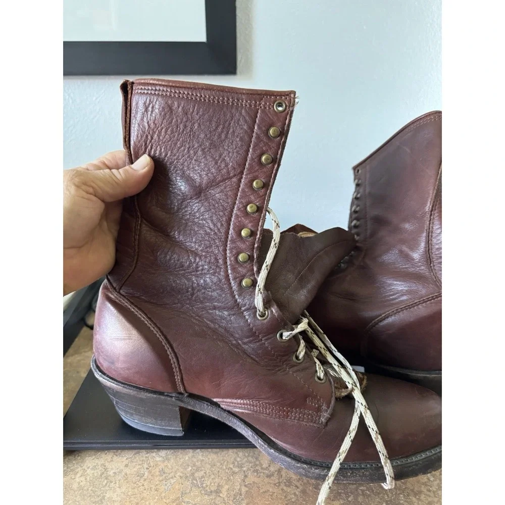 Leather Boots Men's 8 Med Name?